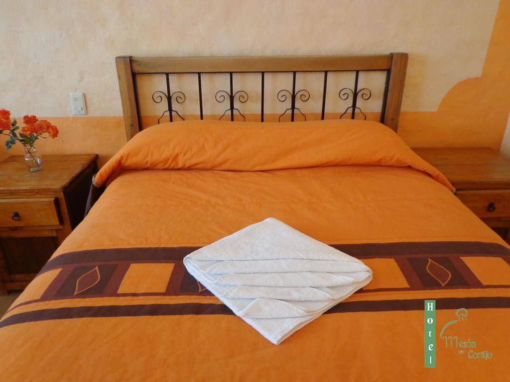 Hotel Meson Del Cortijo Huichapan Room photo