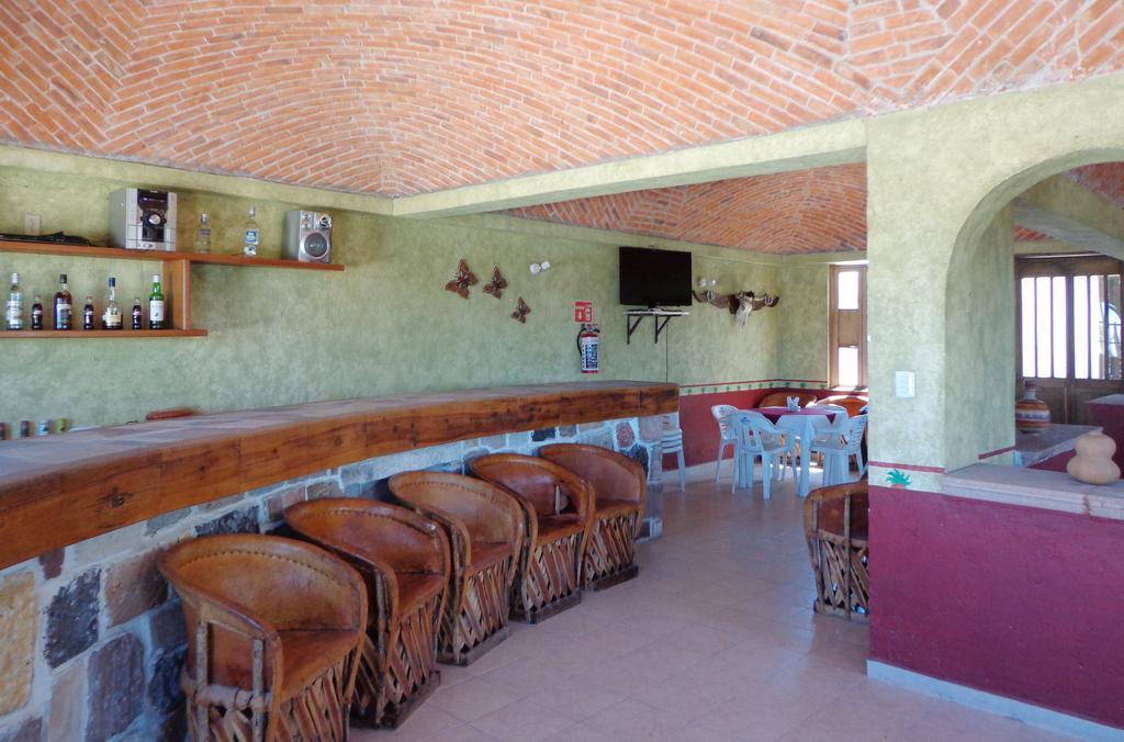 Hotel Meson Del Cortijo Huichapan Exterior photo
